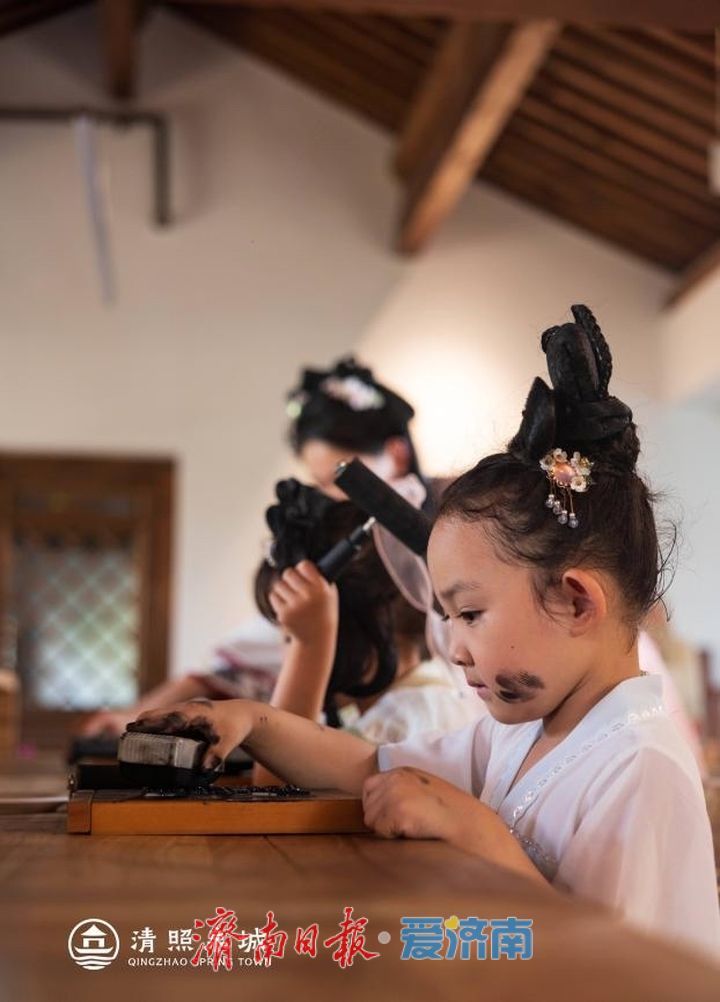 一年四季 泉在济南丨花火映泉·音律漫城——在清照泉城共赴藕花深处的夏天