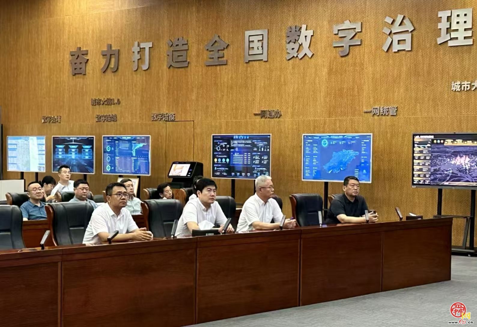 济南市行政审批服务局到杭州市学习考察政务服务和优化营商环境等工作