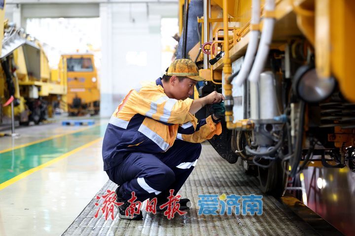 迎战暑期“大烤”，133台“钢铁巨龙”深度体检