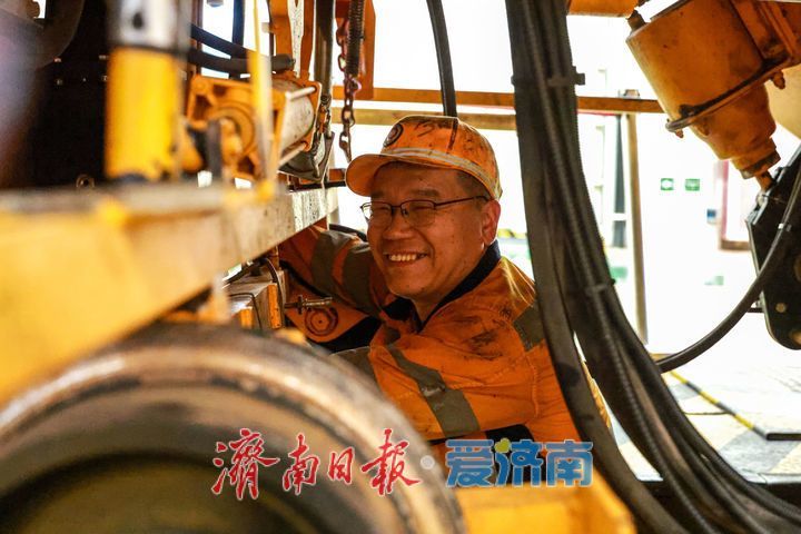 迎战暑期“大烤”，133台“钢铁巨龙”深度体检