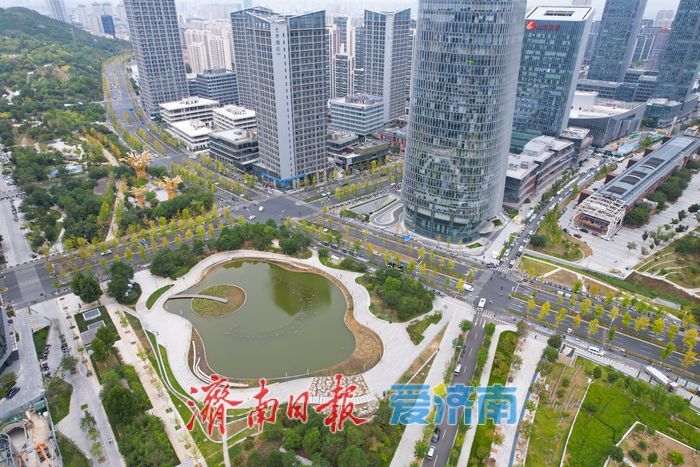 一年四季 泉在济南丨秋染济南CBD都市风光入画来