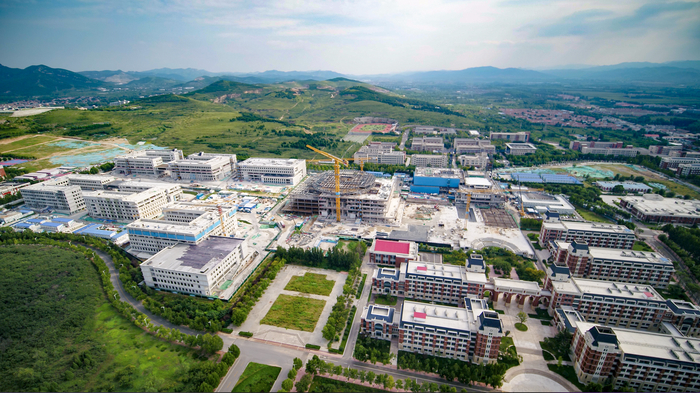 项目强省会｜空天信息大学建设工程项目二期一批次主体结构全面封顶