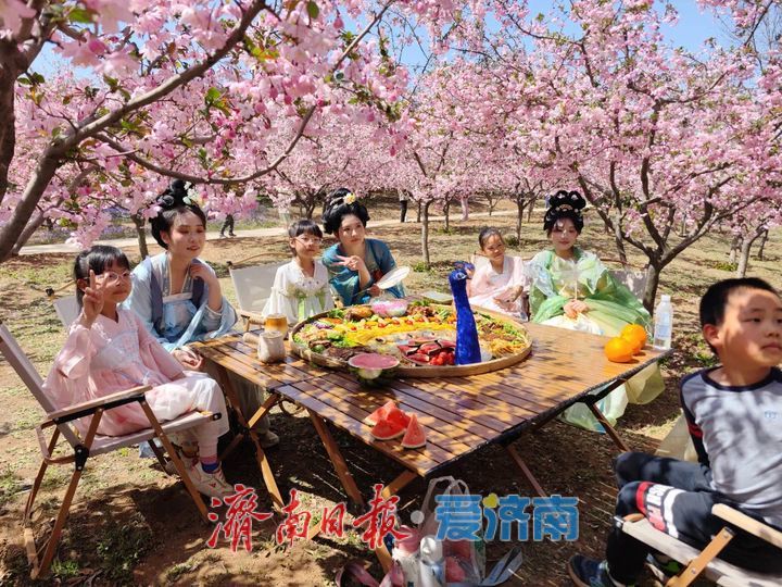 一年四季 泉在济南 