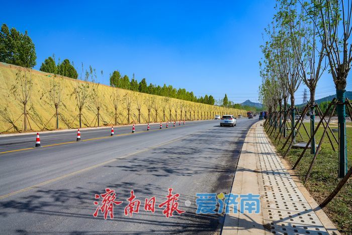 新拓宽的济南港九路即将正式通车