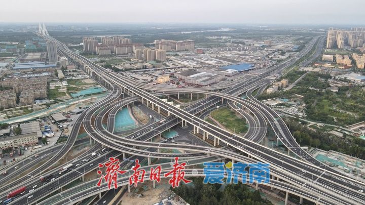 项目强省会｜济南黄河公路大桥扩建工程零点立交段西侧两处新建收费站放开交通