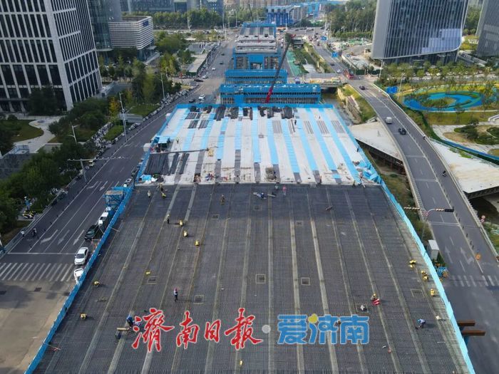 跨黄河地铁背后的坚守，7号线穿越9种地层、3条断裂带，建设者假期不停工