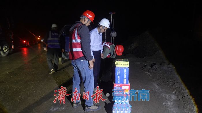 济南港九路工程正加班加点赶工