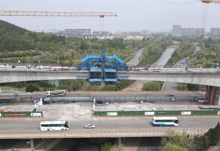 项目强省会｜济南轨交8号线跨河连续梁架设即将合龙