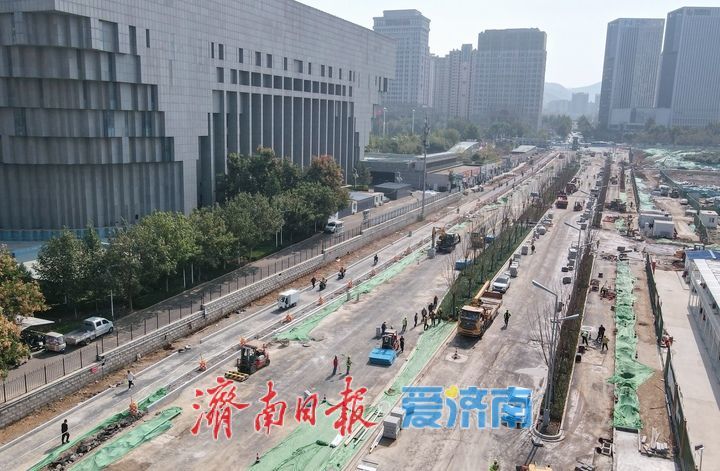 拓宽至双向6车道，济南中央商务区泺邑路南段改扩建展现新貌