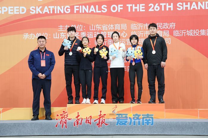 山东省第二十六届运动会 济南健儿包揽乙组女子1500米金银牌