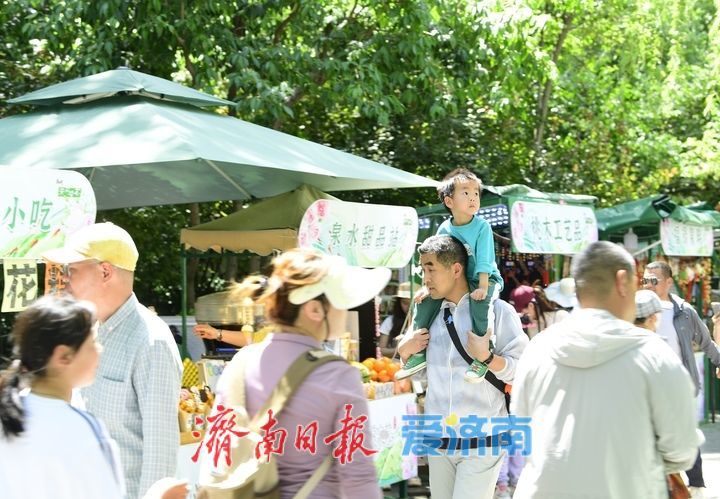 “五一”假期最后一天迎“立夏” 济南护城河畔变“天然空调房”