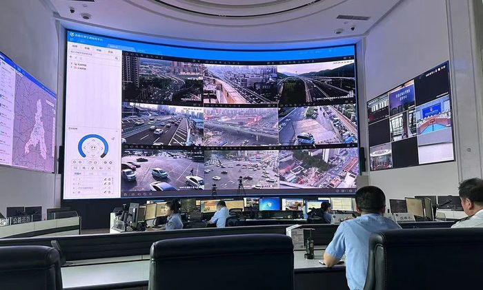 济南接送考生车辆发生交通违法，先考试后处理