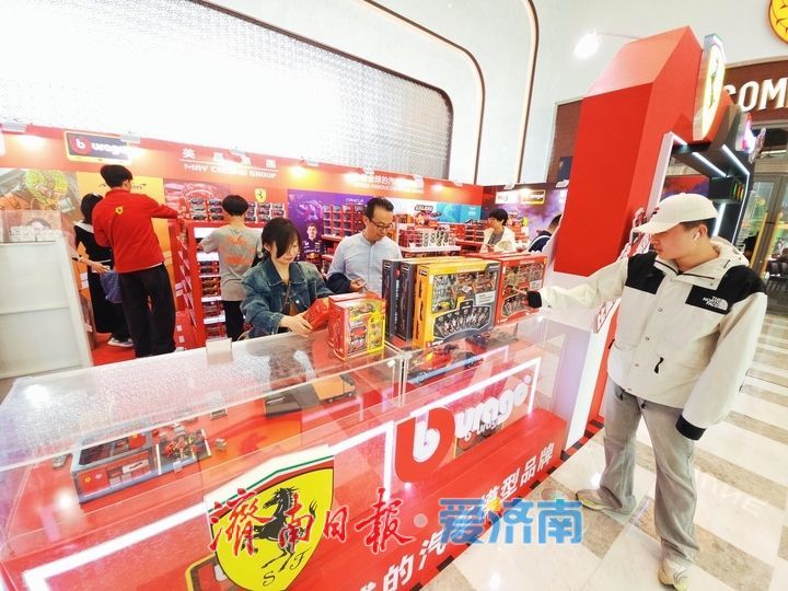 方寸复刻汽车传奇 解锁潮玩新体验