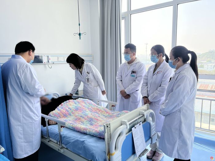 家门口来了三甲康复“天团”，天桥区十大惠民行动跑出“健康加速度”