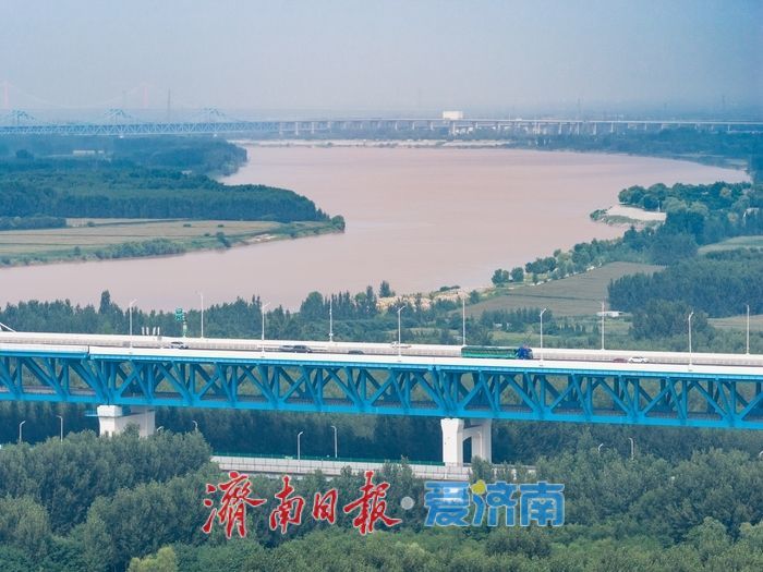 济南：秋临长河，风清万里