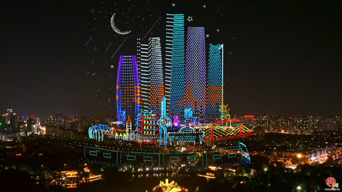 “泉染星穹”——2025济南国际泉水节无人飞机秀