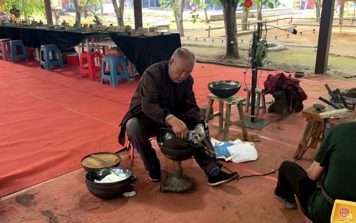 铁锤打了150年，济南章丘孙铁匠铺的敲打声依旧在响……