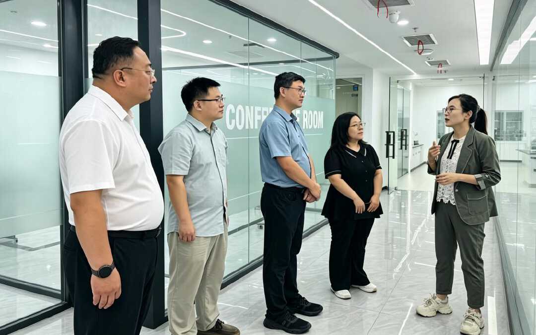 学员变“红娘” 一场由培训班牵线的校地“联姻”