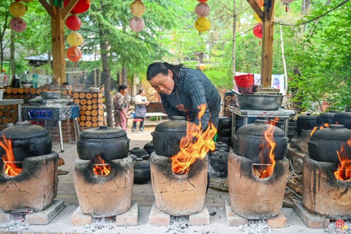 “五一”假期圆满收官！秘境石崮寨客流营收双创新高， 宠粉接力“爱在石崮・双节狂欢”正式启动！