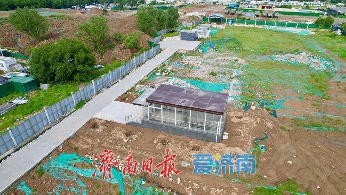 记者探访济南轨交6号线中央公园站：部分围挡拆除，车站雏形显现