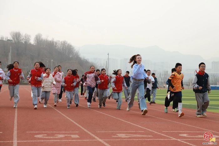 理念引领 实践支撑 根基筑牢——三个关键词，看市中教育如何落实“健康第一”