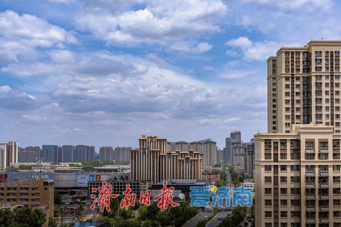 济南晴空再现，持续上演壮美云海景观