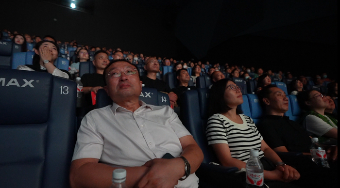 中国首部8K太空电影热映，隐藏其中的“山东元素”你发现了吗？