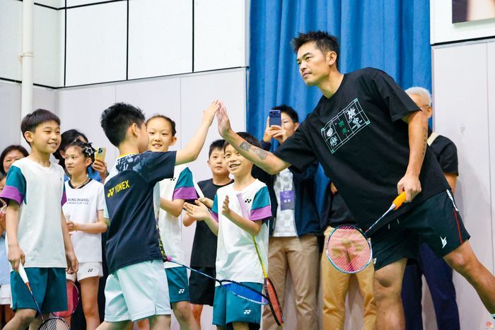 冠军筑梦童心 体育温暖校园！济南“冠军进校园”公益活动点亮少年体育梦