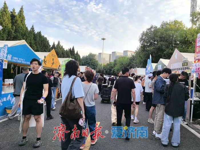 烟火新潮双向共生 泉城夜经济焕发迭代新活力