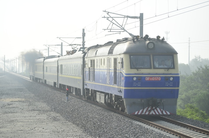 潍坊至烟台高速铁路联调联试启动