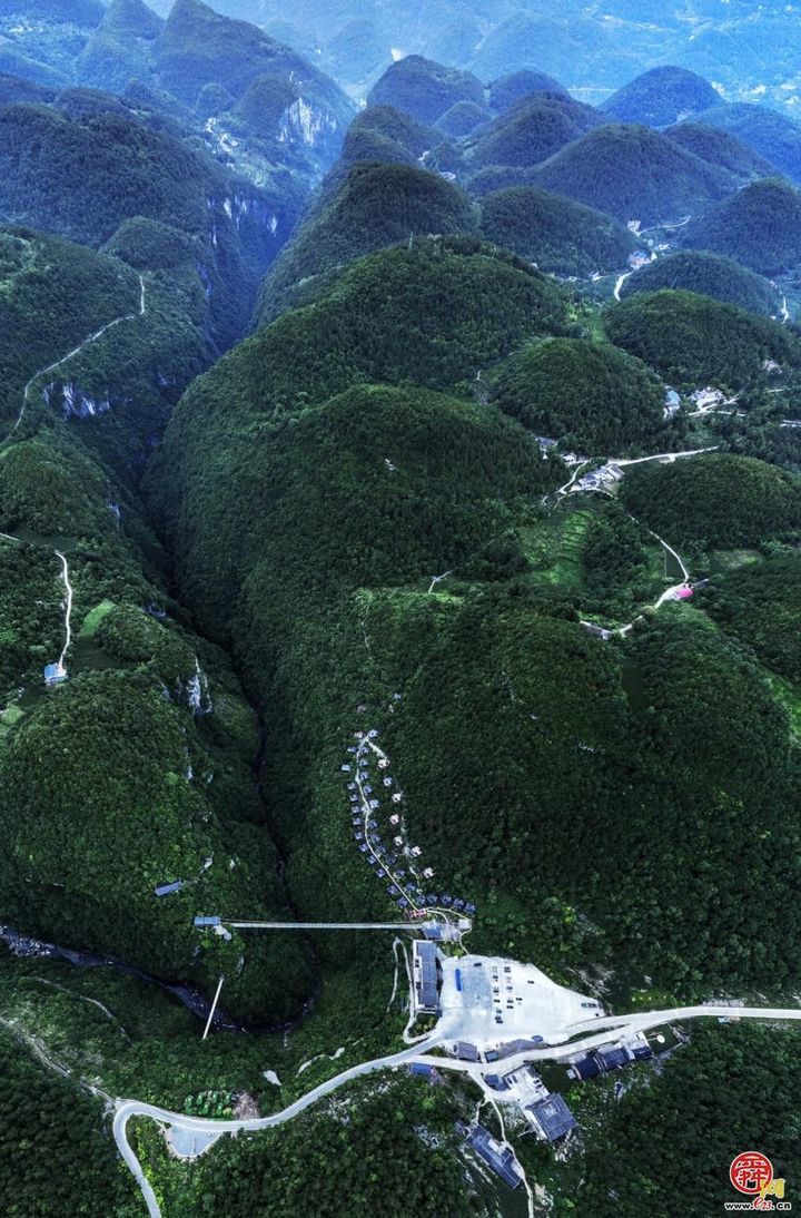 全国媒体、网络达人相聚湖北 解锁恩施地心谷秘境新体验