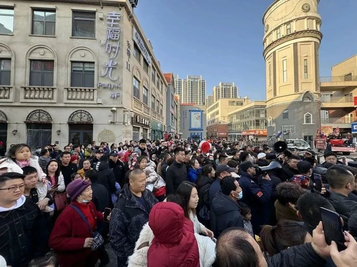 “泉”在济南过大年｜一个街区接待人次竟高达52.9万 济南春节假期“热辣滚烫”的背后