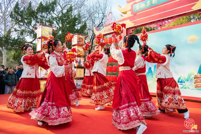 天下第一泉风景区新春活动圆满收官 泉韵年味引爆春节文旅市场