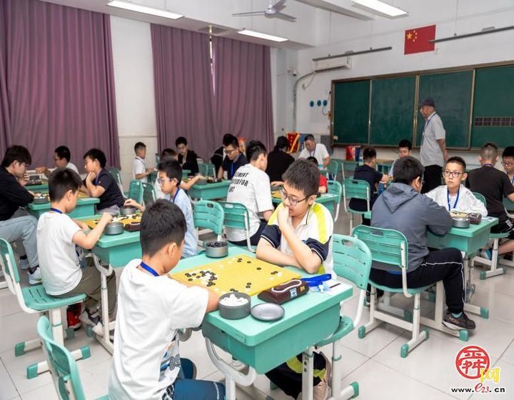 济南市第二届智力运动会顺利举行，吸引700余位选手参赛！