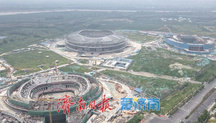 项目强省会｜济南黄河体育中心项目三大场馆主体封顶进入装修阶段
