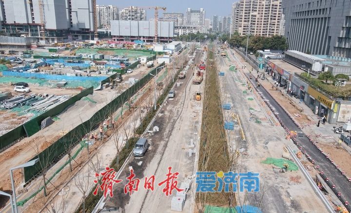 拓宽至双向6车道，济南中央商务区泺邑路南段改扩建展现新貌