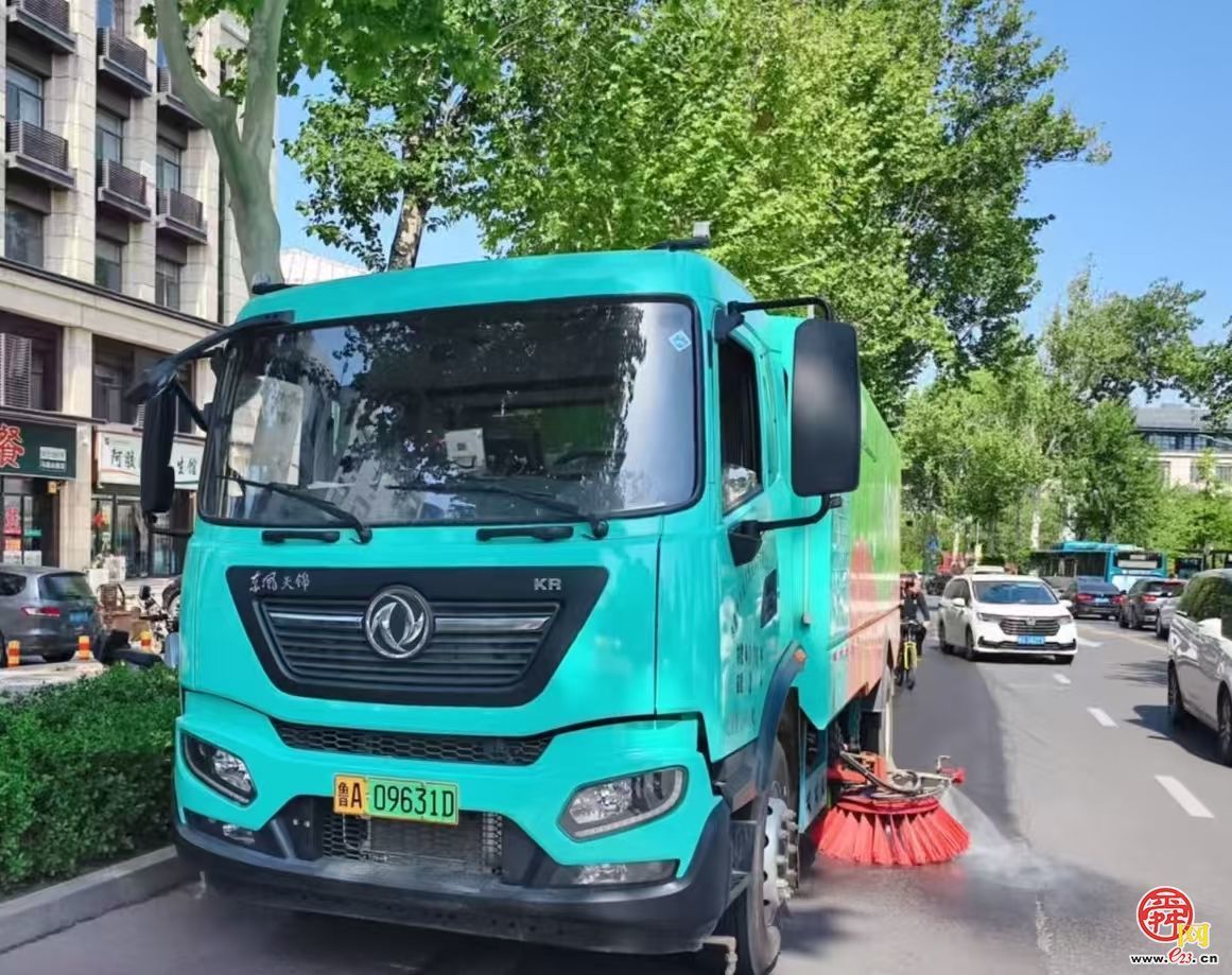 护航首秀显担当 精细城管助精彩 济南市市中区城管局全力保障齐鲁超赛济南赛区首场比赛
