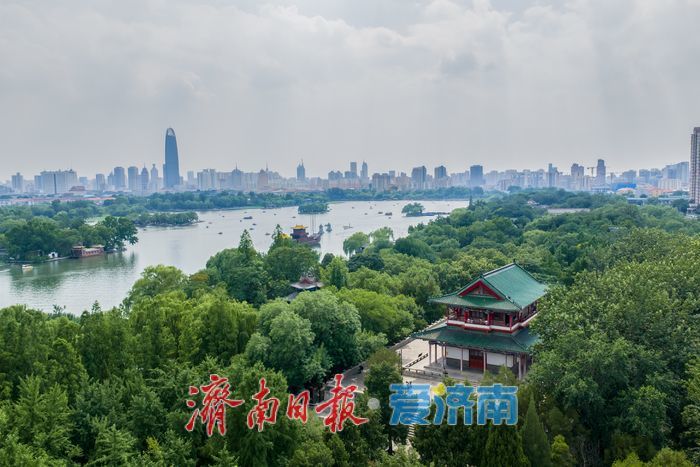 泛舟明湖，尽览泉城文脉