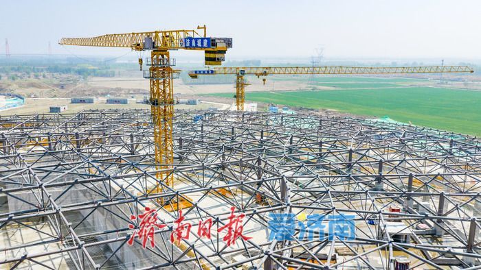 16.6万㎡游泳馆安装装修全面铺开 民生工程提速推进