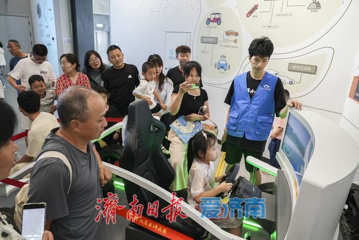 这个暑假，与科技来一次亲密接触