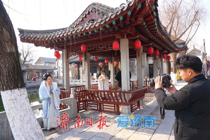 一年四季 泉在济南丨冬日百花洲成汉服写真热门打卡地