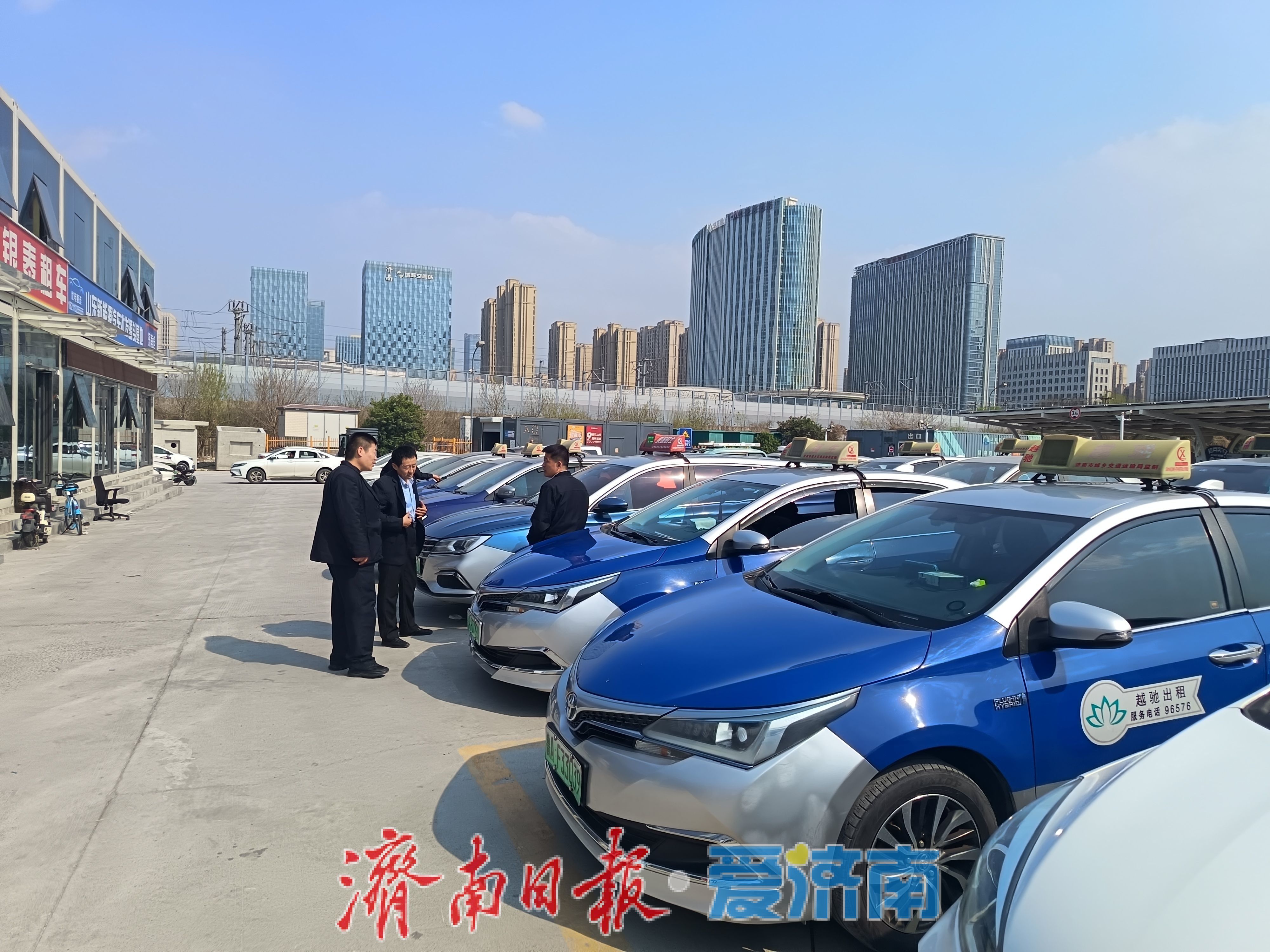 告别“车轮内卷”，疲劳驾驶新规或成出租车行业“福音”