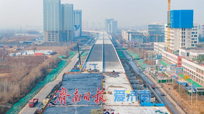 济南工业北路快速路东延工程取得阶段性突破 主线高架贯通助力东部路网升级