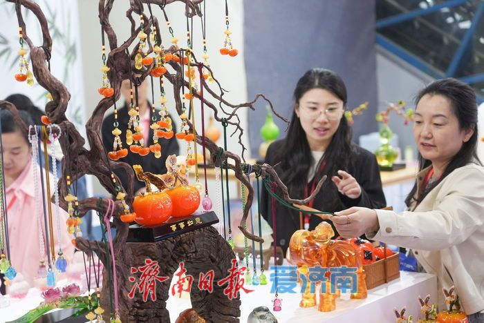 汇聚齐鲁匠心 手造焕彩工美盛会