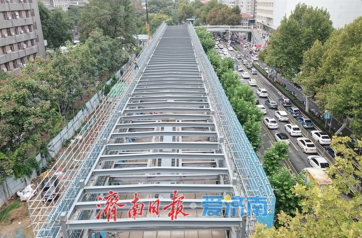 缓解“医圈”停车难，齐鲁医院旁新增非机动车停车场