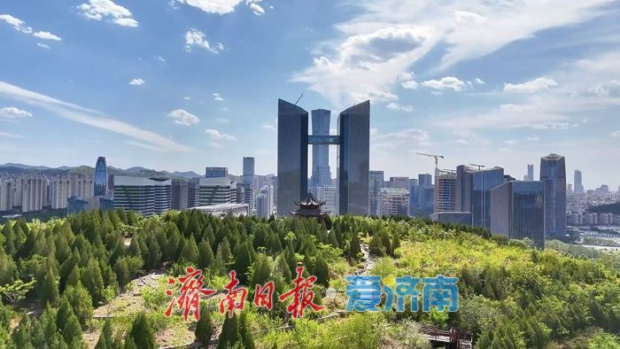 古今同框 云端视角！航拍济南晴空下的时光交响曲