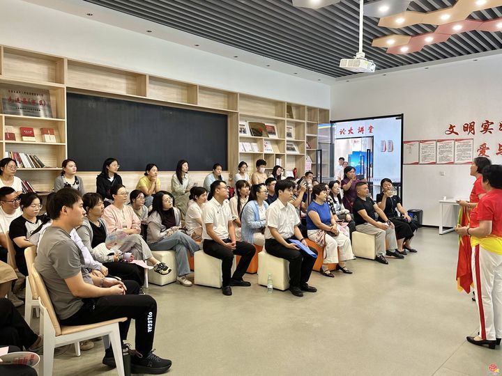 传文明新风 筑时代梦想——双山街道举办“礼悦双山”小课堂集中宣讲活动