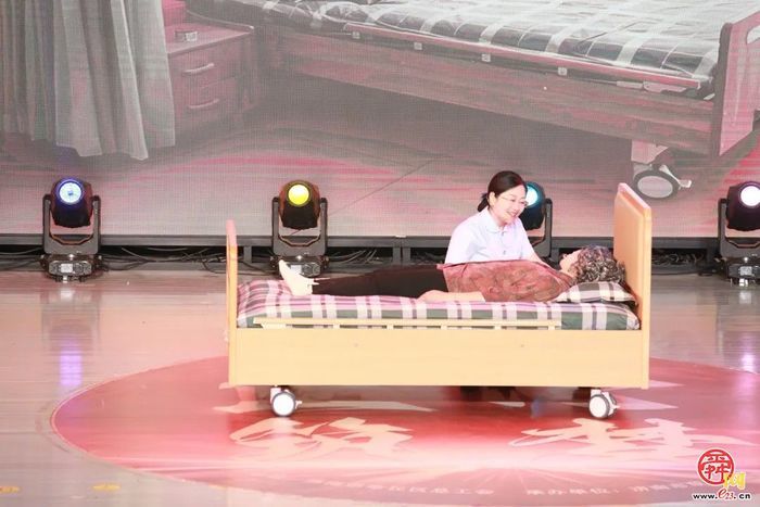 章丘区举行2025年庆祝“五一”国际劳动节活动