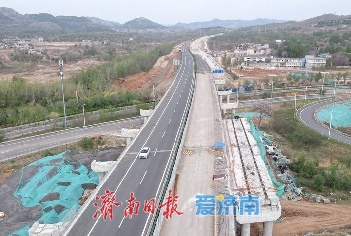 车道4改8，济南绕城高速港沟立交至殷家林枢纽段改扩建工程有序推进