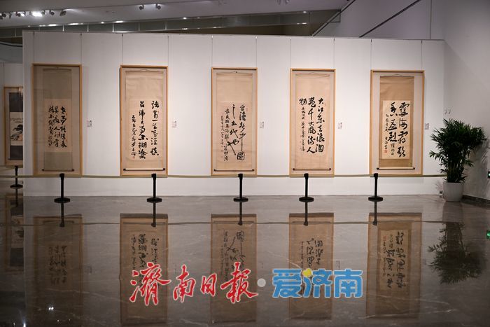 新春艺术盛宴持续至暮春，济南市美术馆李苦禅特展引热潮